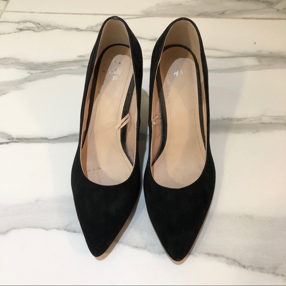 H&M heeled black classic pointy pumps - Picture 2 of 5